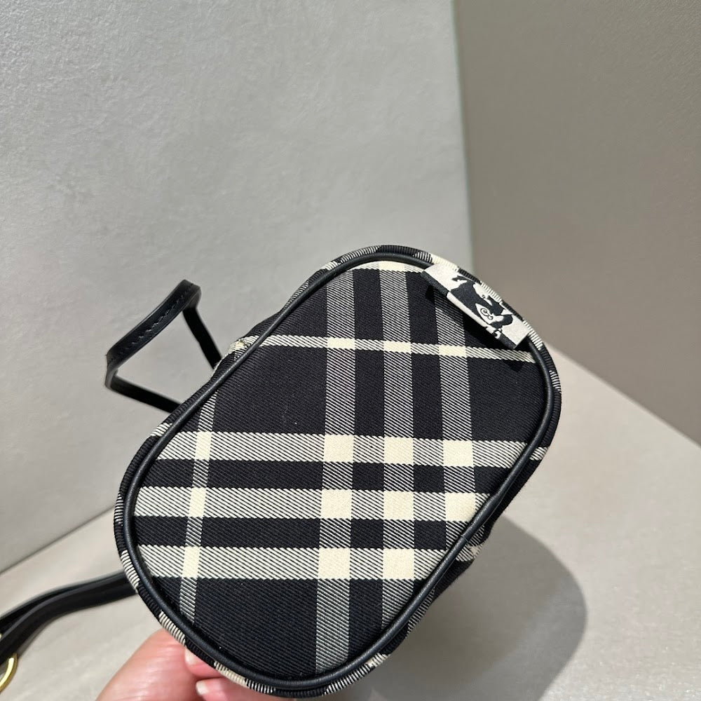 Ezyycart Bags Burberryn Luxury Bag --92231