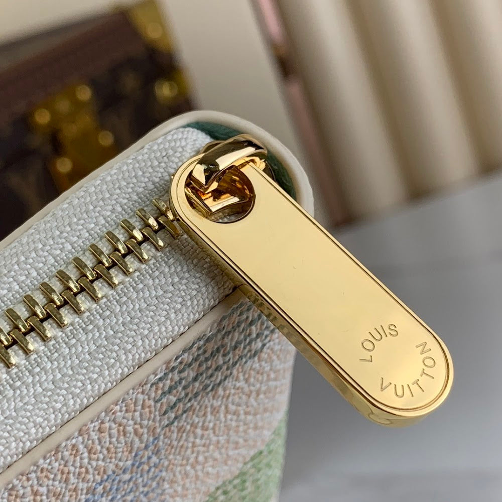 Anum Bags ln Luxury Bag --56768