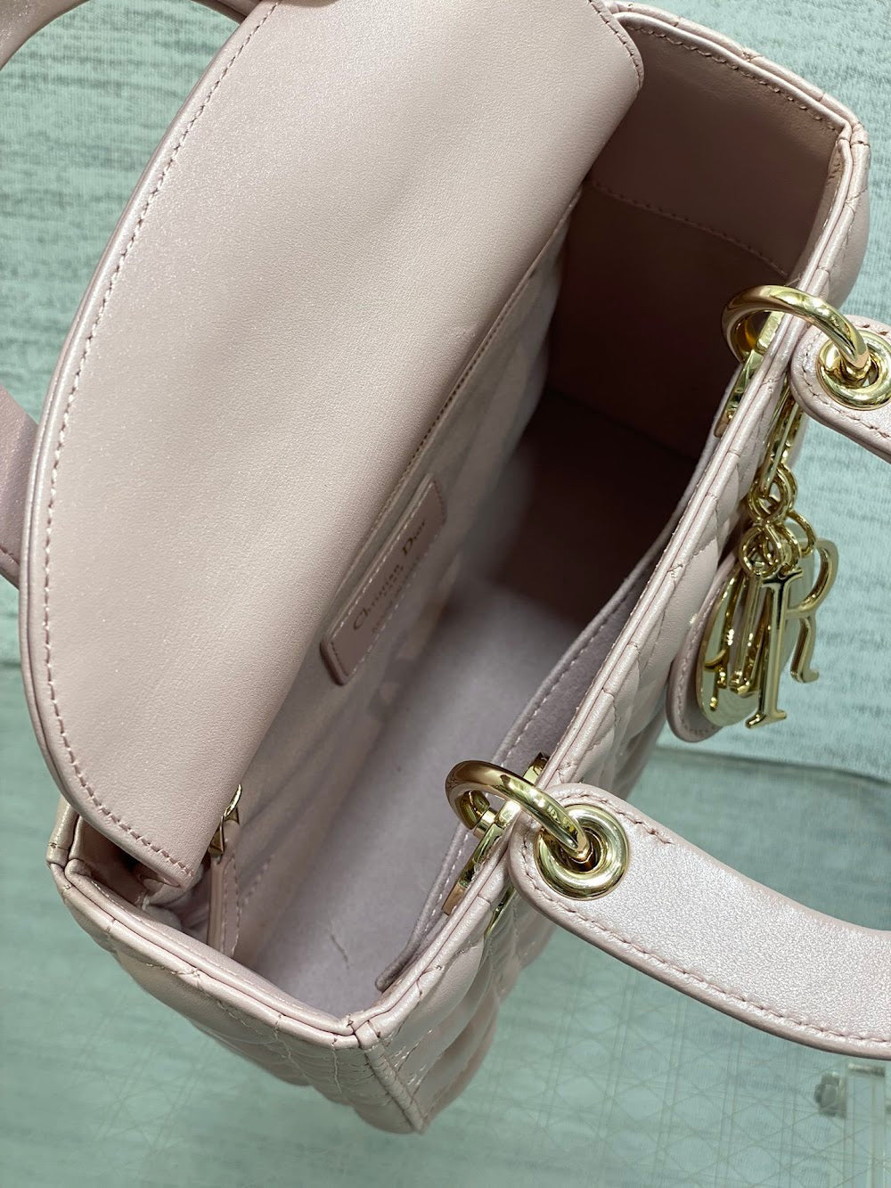 new-designer-premium-bags-nm16316