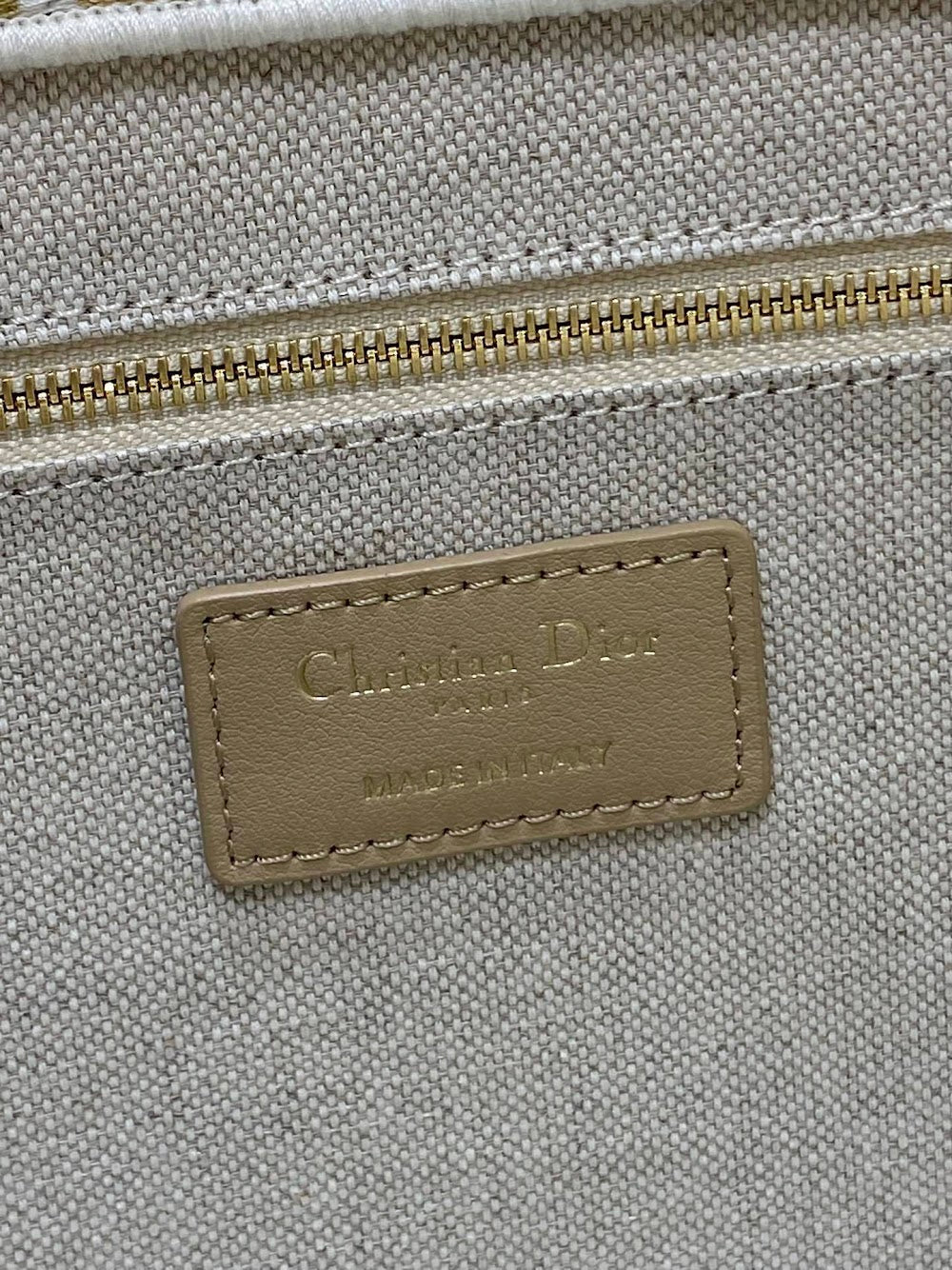 new-luxury-designer-bags-nm16489