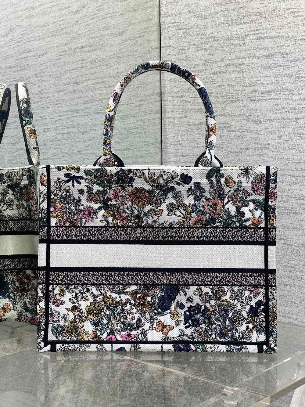 new-luxury-designer-bags-nm16728