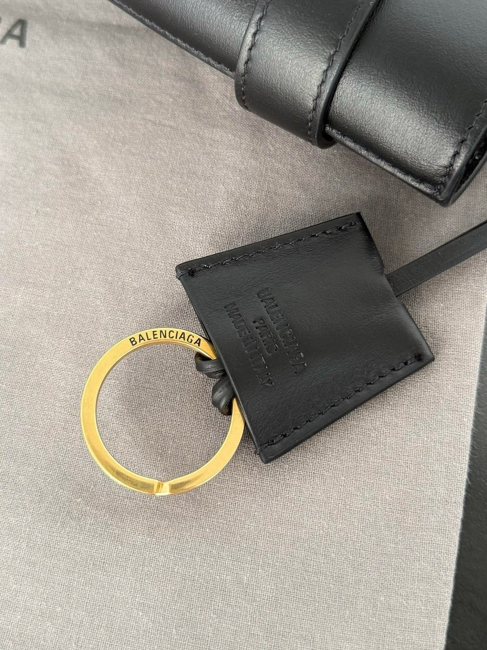 Ezyycart Bags Balenciaga Luxury Bag --111296