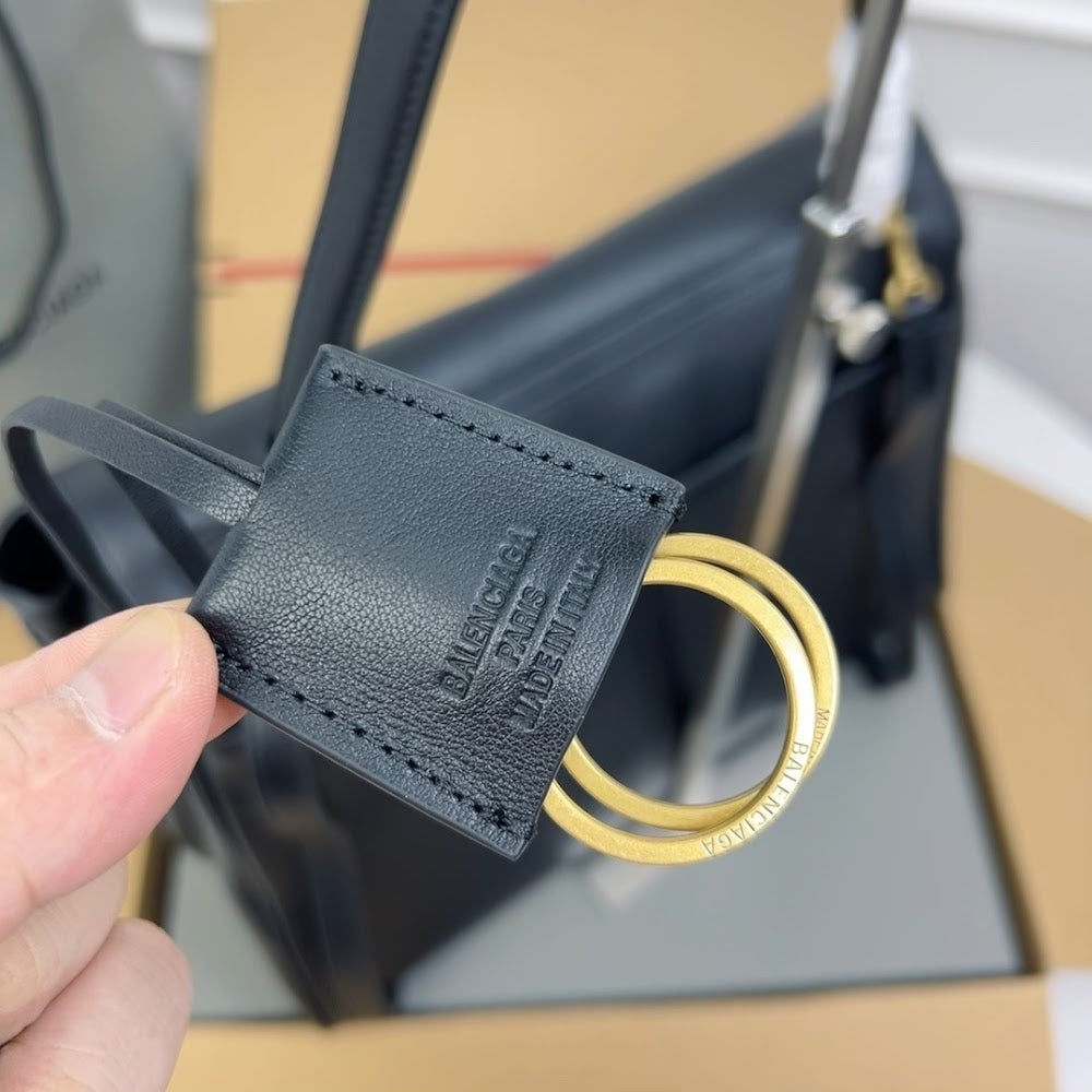 Ezyycart Bags Balenciaga Luxury Bag --111028