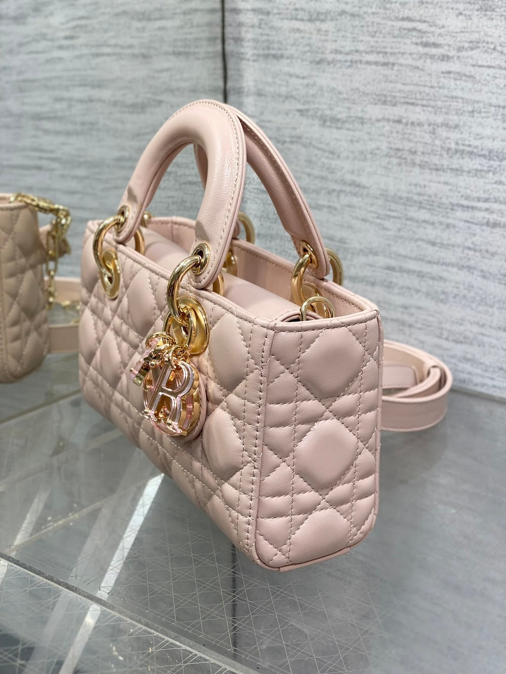 new-designer-premium-bags-nm16056