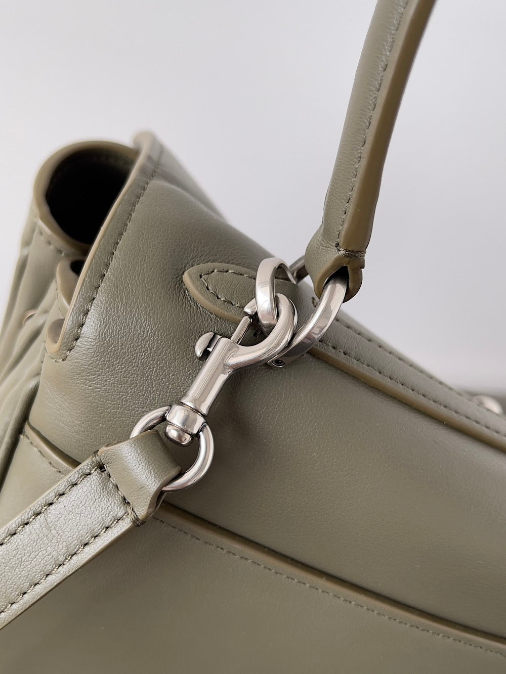 Ezyycart Bags Balenciaga Luxury Bag --111598