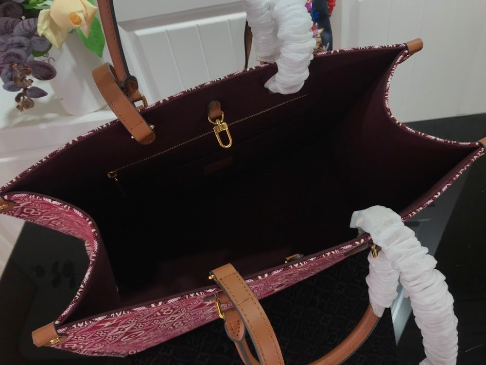Anum Bags ln Luxury Bag --59342