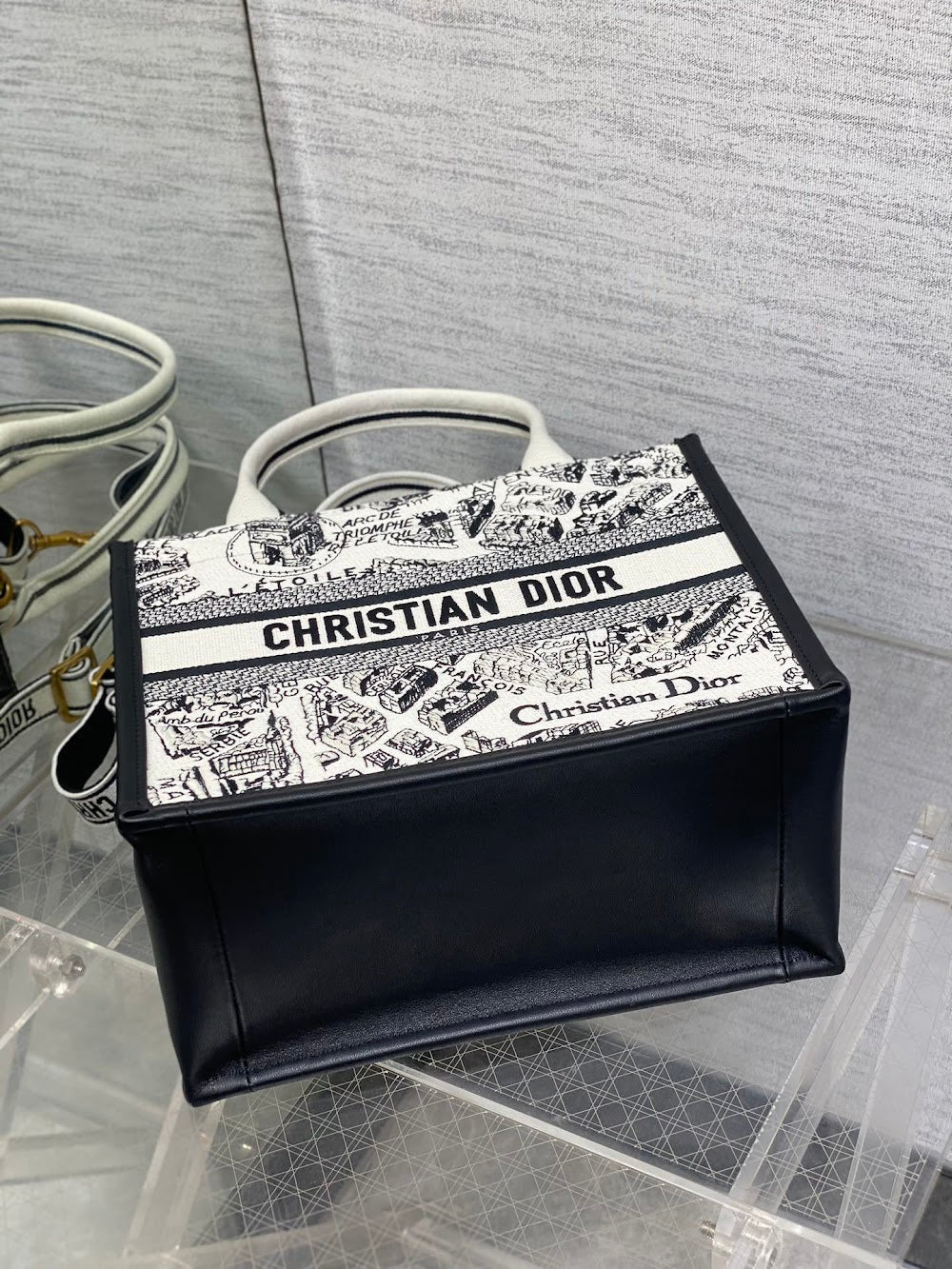 new-designer-premium-bags-nm16623