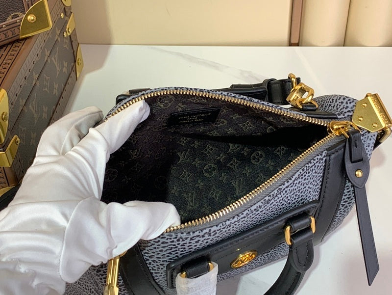 Anum Bags ln Luxury Bag --58209