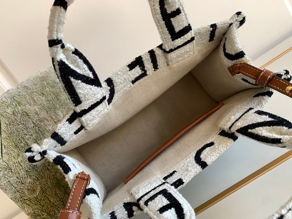 Ezyycart Bags Celine Luxury Bag --112131