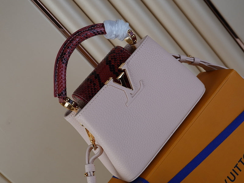 Anum Bags ln Luxury Bag --60418