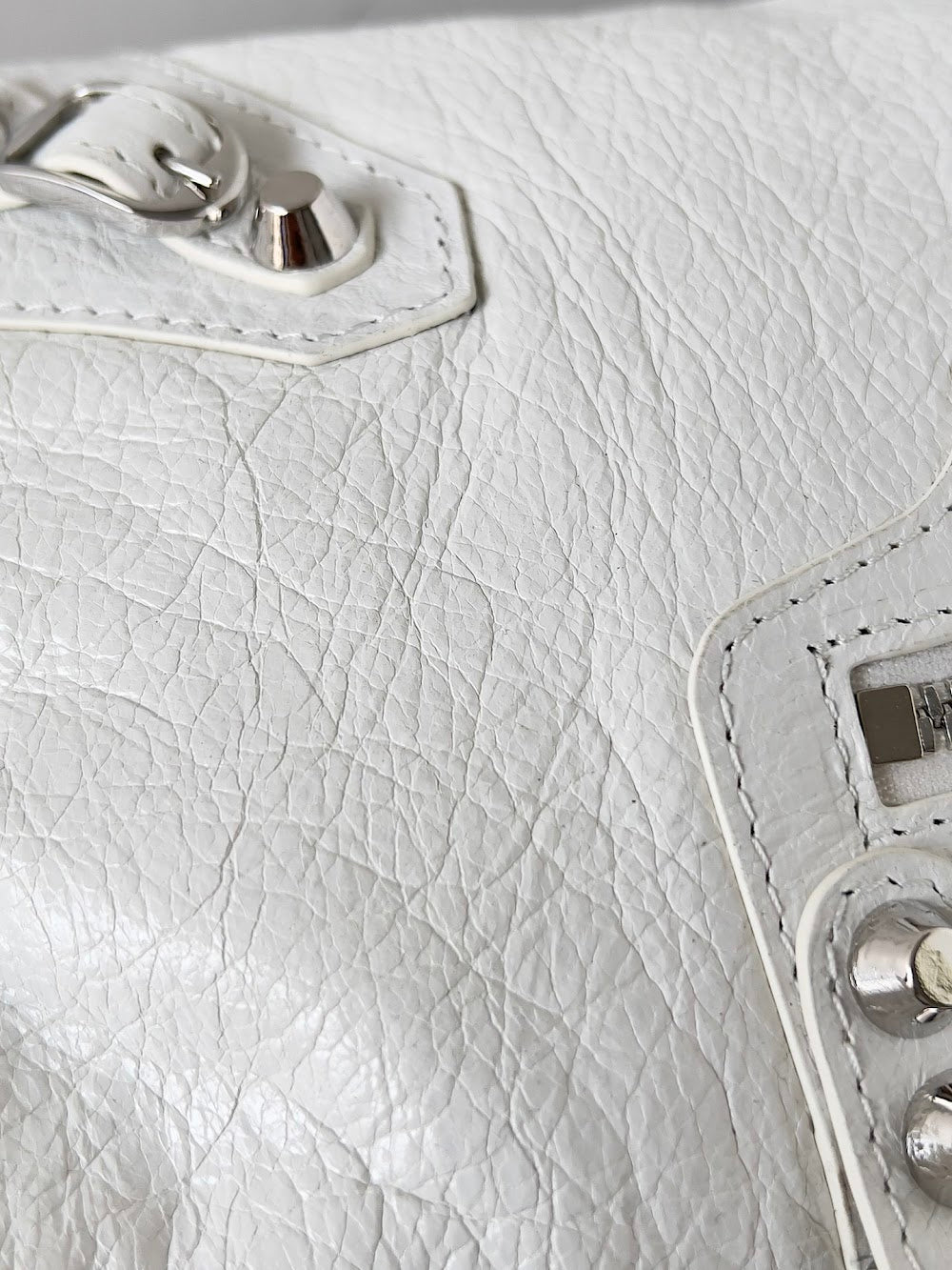 Ezyycart Bags Balenciaga Luxury Bag --111177