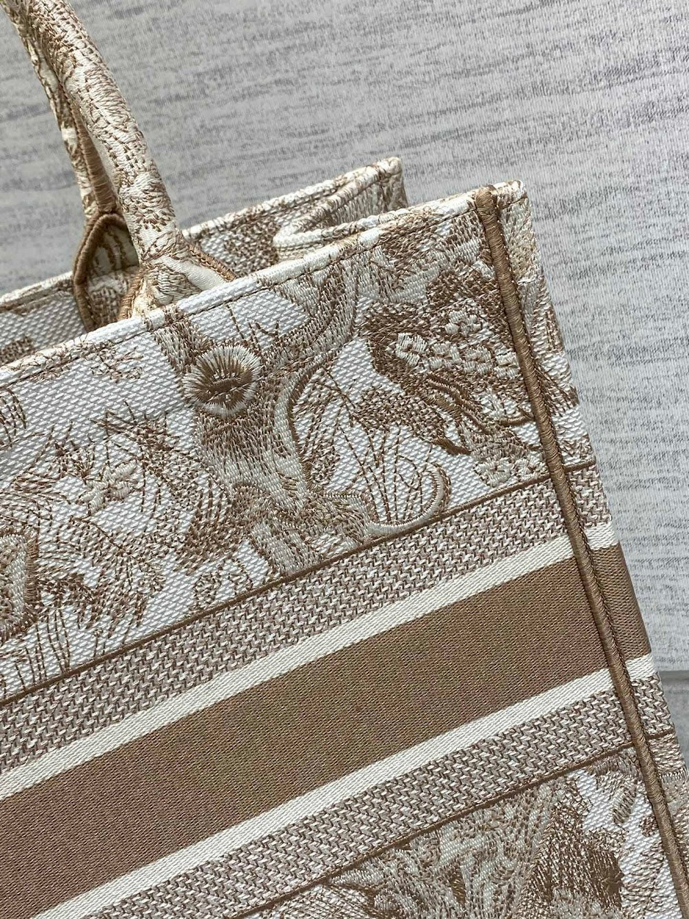 new-luxury-designer-bags-nm16466