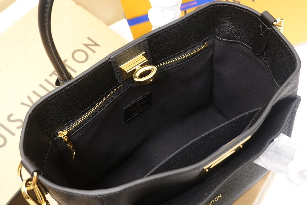 Anum Bags ln Luxury Bag --56630
