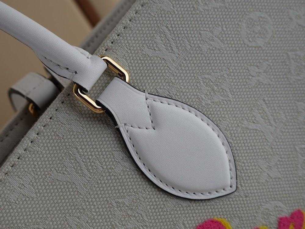 Anum Bags ln Luxury Bag --57129