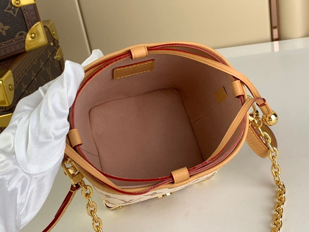 Anum Bags ln Luxury Bag --57782