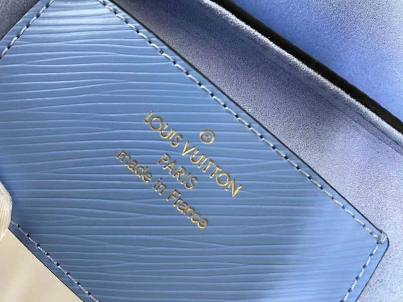 Anum Bags ln Luxury Bag --60732