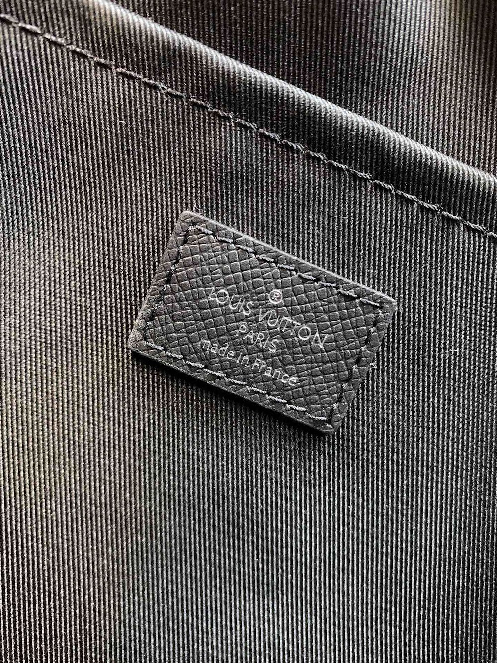 Anum Bags ln Luxury Bag --59543