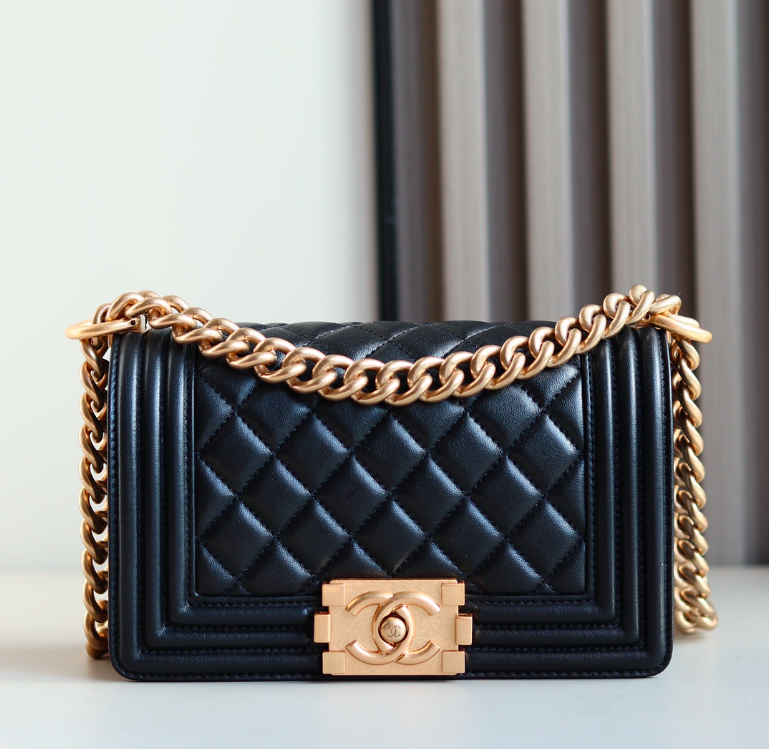 new-luxury-designer-bags-nm20772