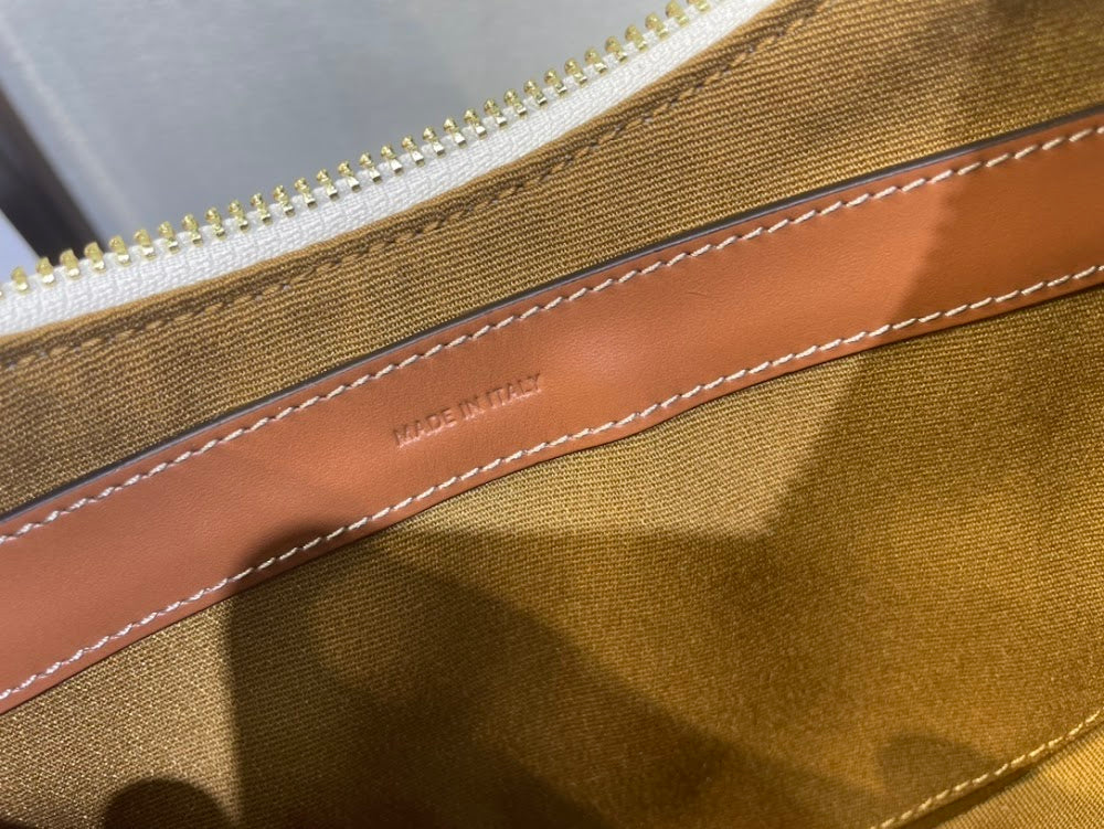 Ezyycart Bags Celine Luxury Bag --112199