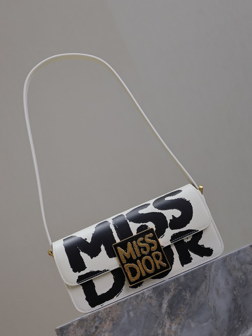new-luxury-designer-bags-nm16115