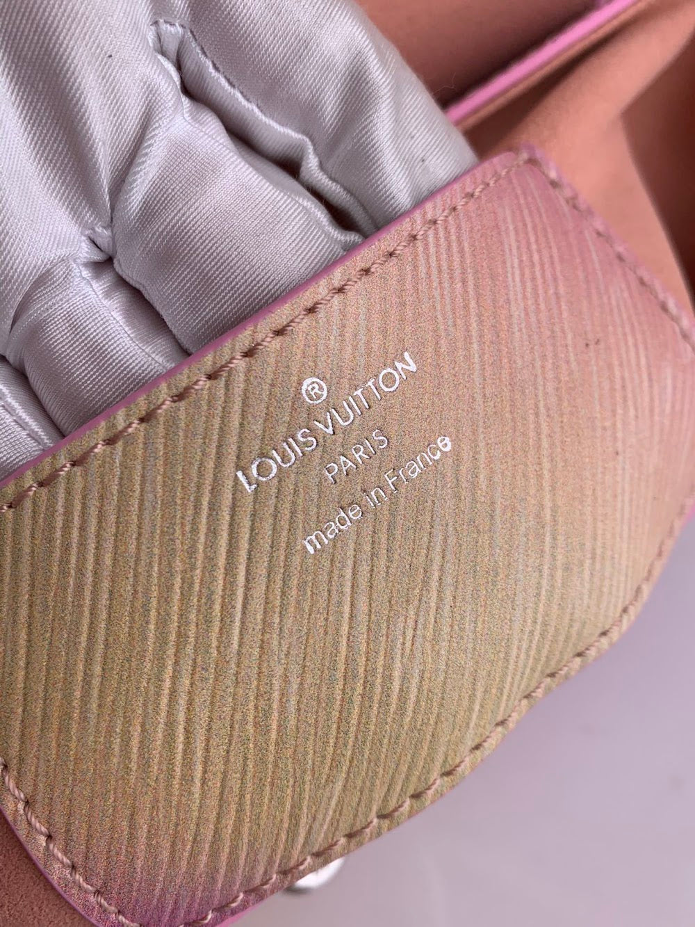 Anum Bags ln Luxury Bag --60977