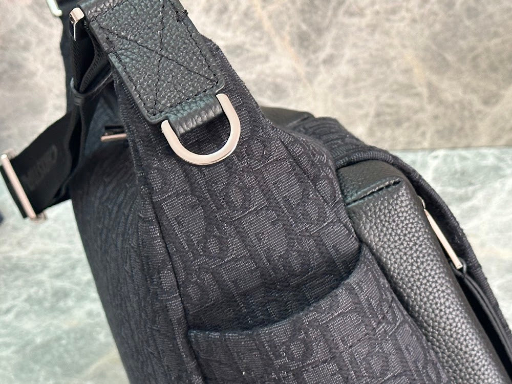 new-designer-premium-bags-nm16880
