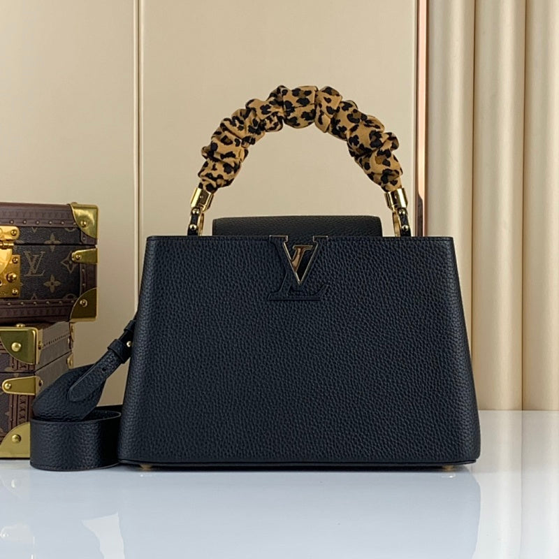 Anum Bags ln Luxury Bag --60610