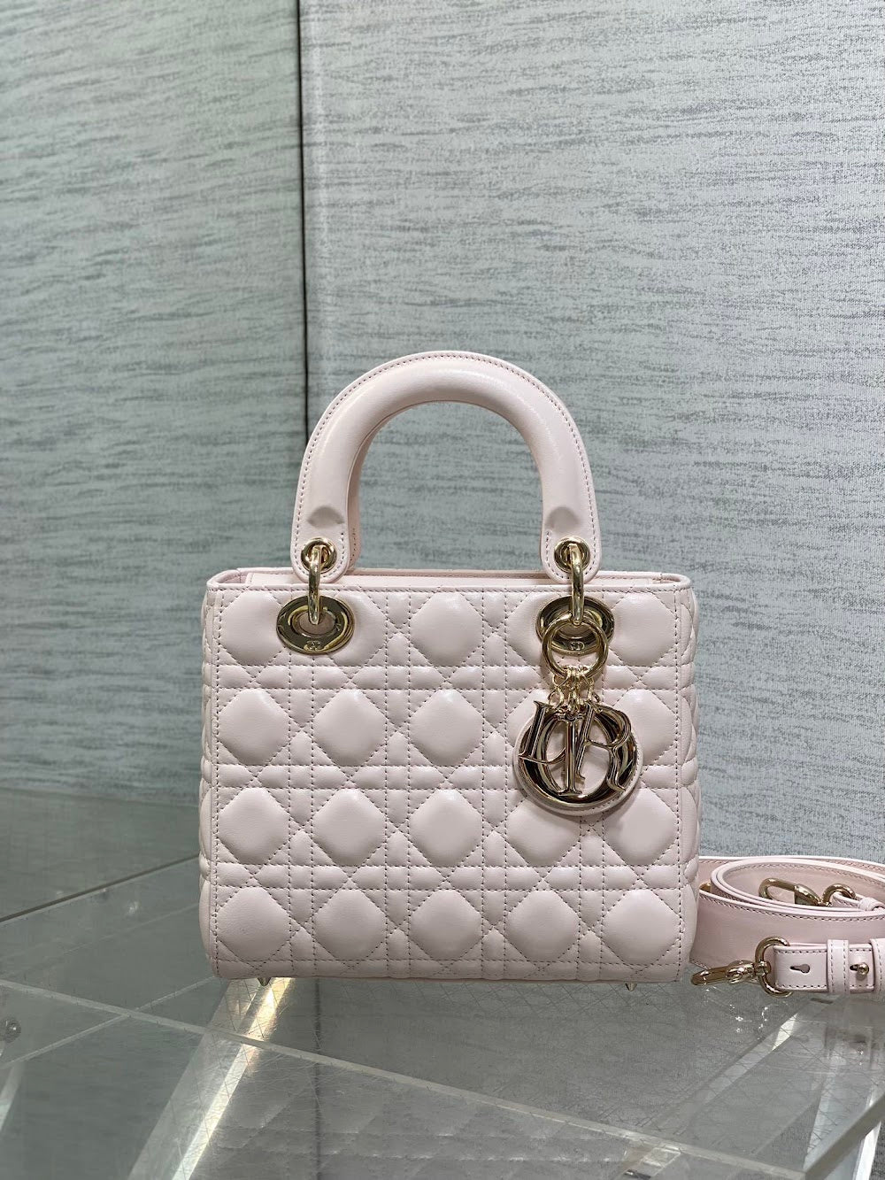 new-designer-premium-bags-nm16362