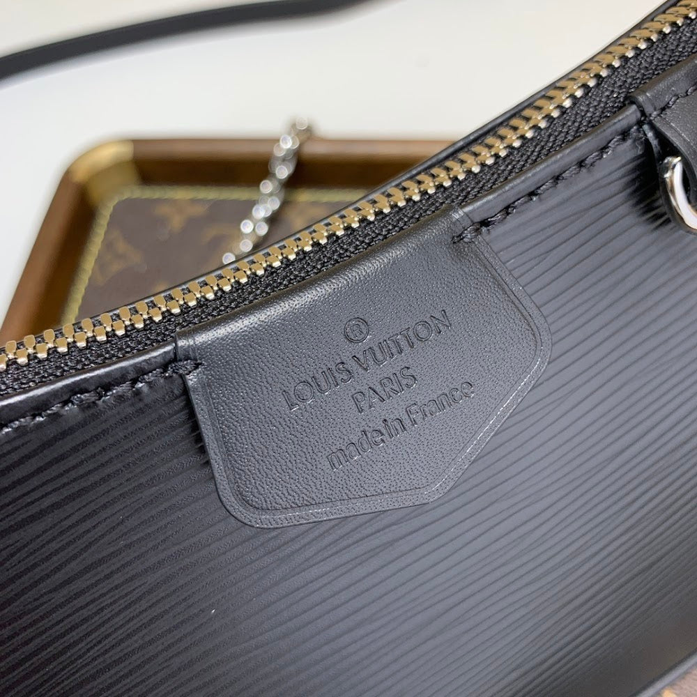 Anum Bags ln Luxury Bag --59682
