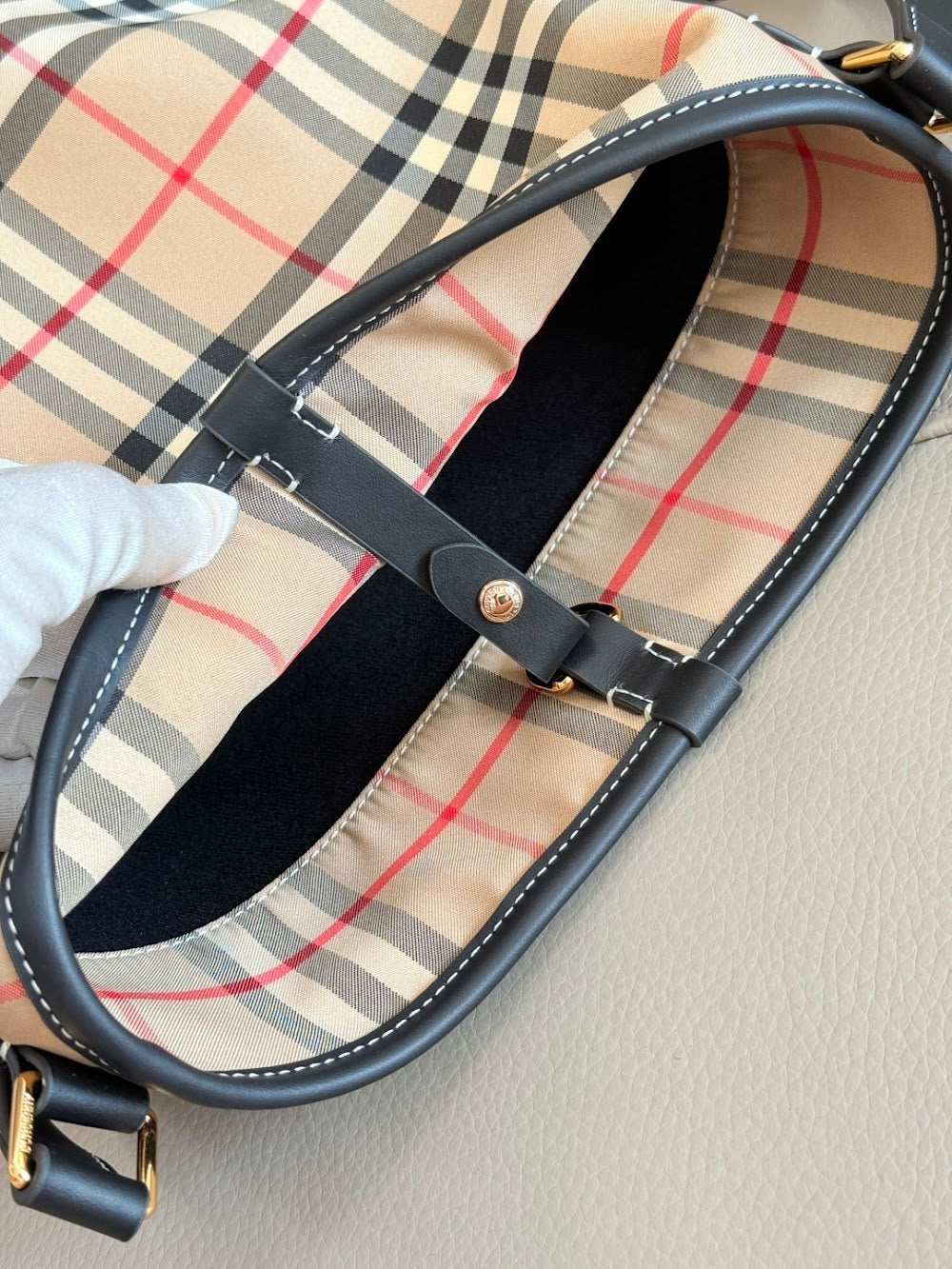 Ezyycart Bags Burberryn Luxury Bag --92860