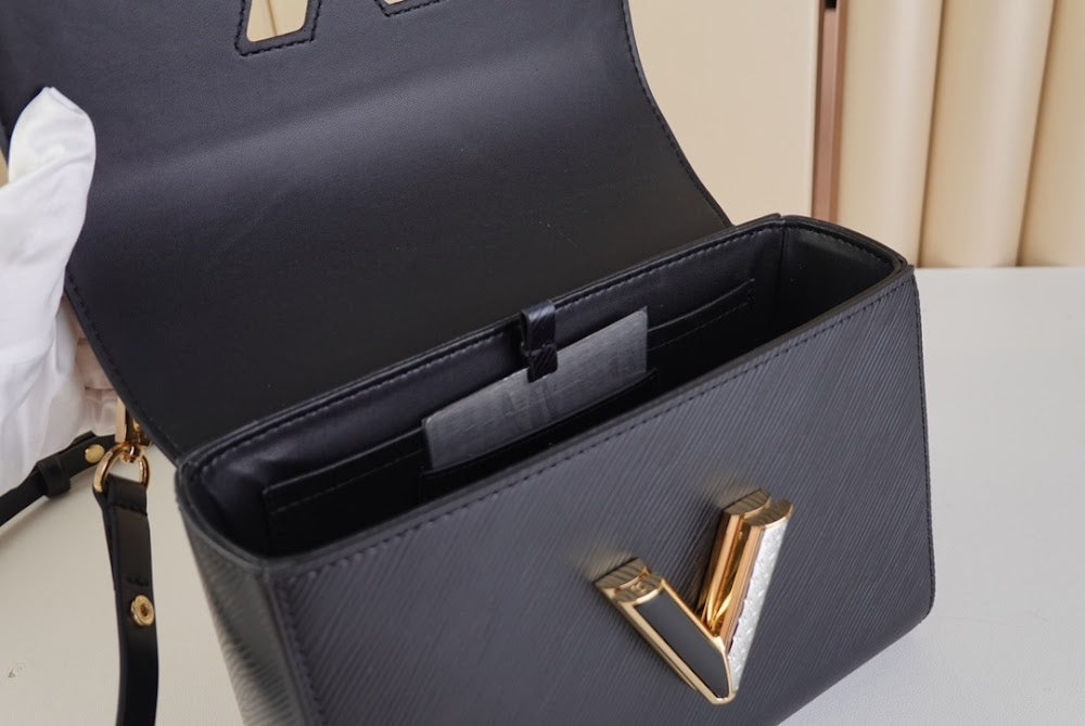 Anum Bags ln Luxury Bag --58878
