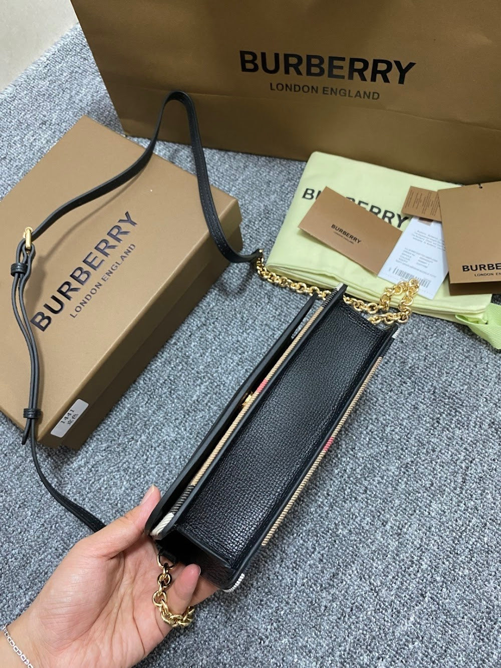 Ezyycart Bags Burberryn Luxury Bag --92560