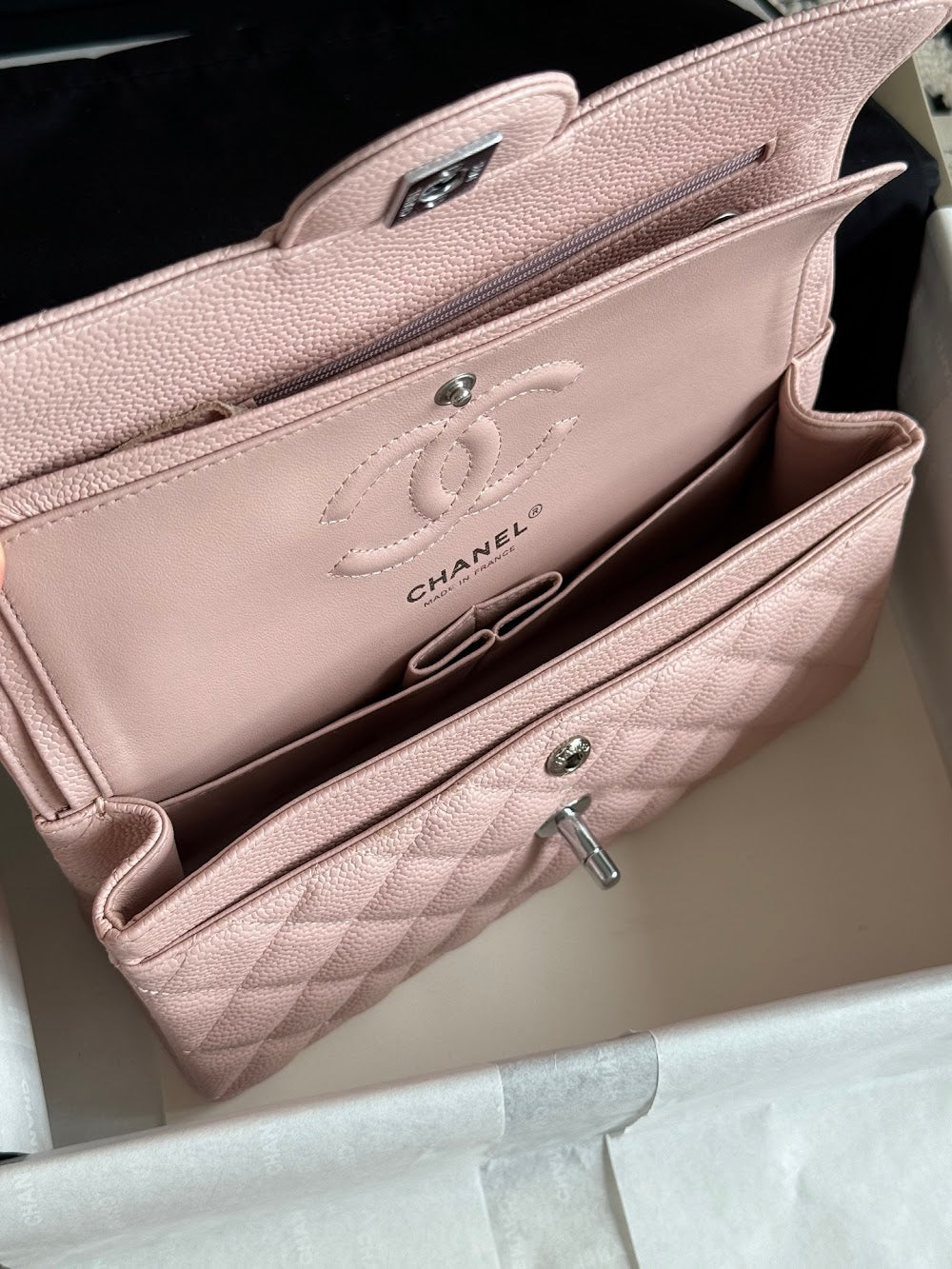 new-luxury-designer-bags-nm9855