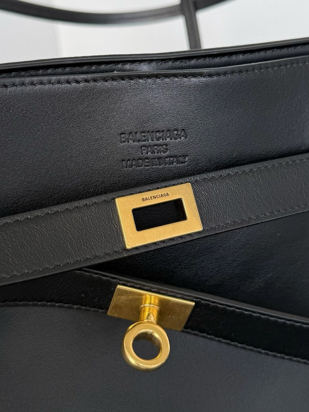 Ezyycart Bags Balenciaga Luxury Bag --111296