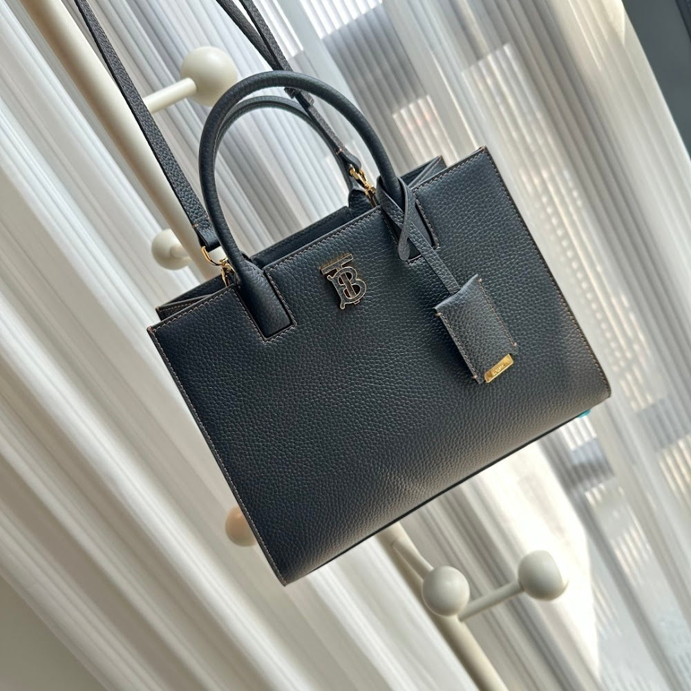 Ezyycart Bags Burberryn Luxury Bag --91706