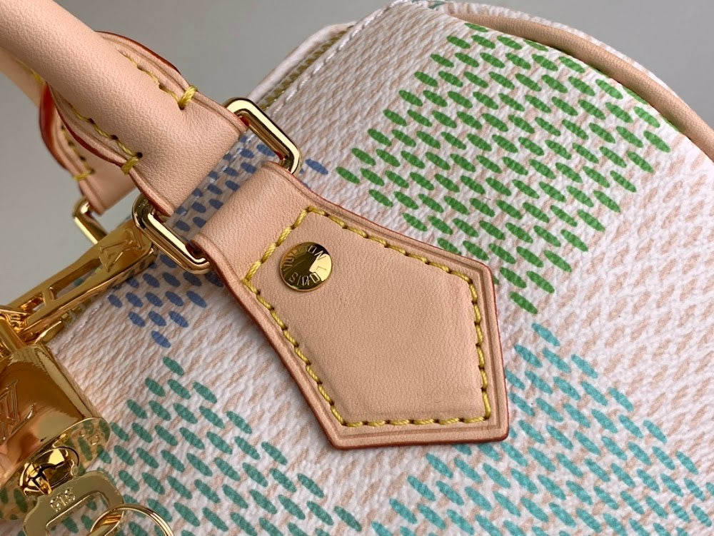 Anum Bags ln Luxury Bag --56659