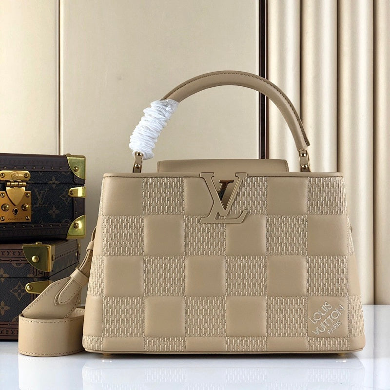 Anum Bags ln Luxury Bag --60582