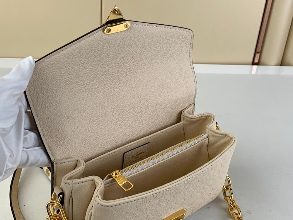 Anum Bags ln Luxury Bag --56188