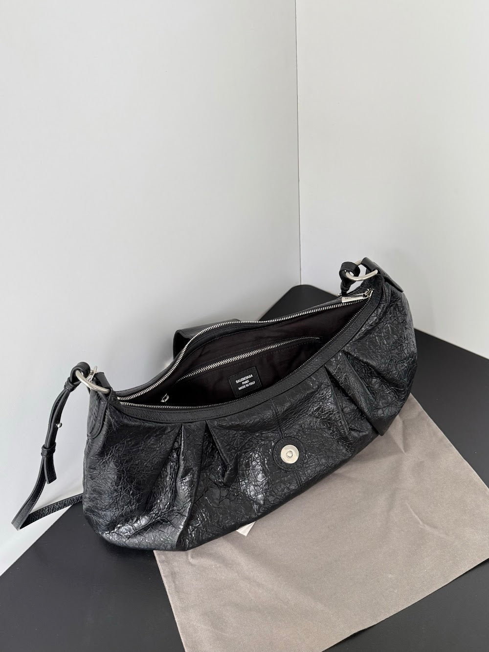 Ezyycart Bags Balenciaga Luxury Bag --111640