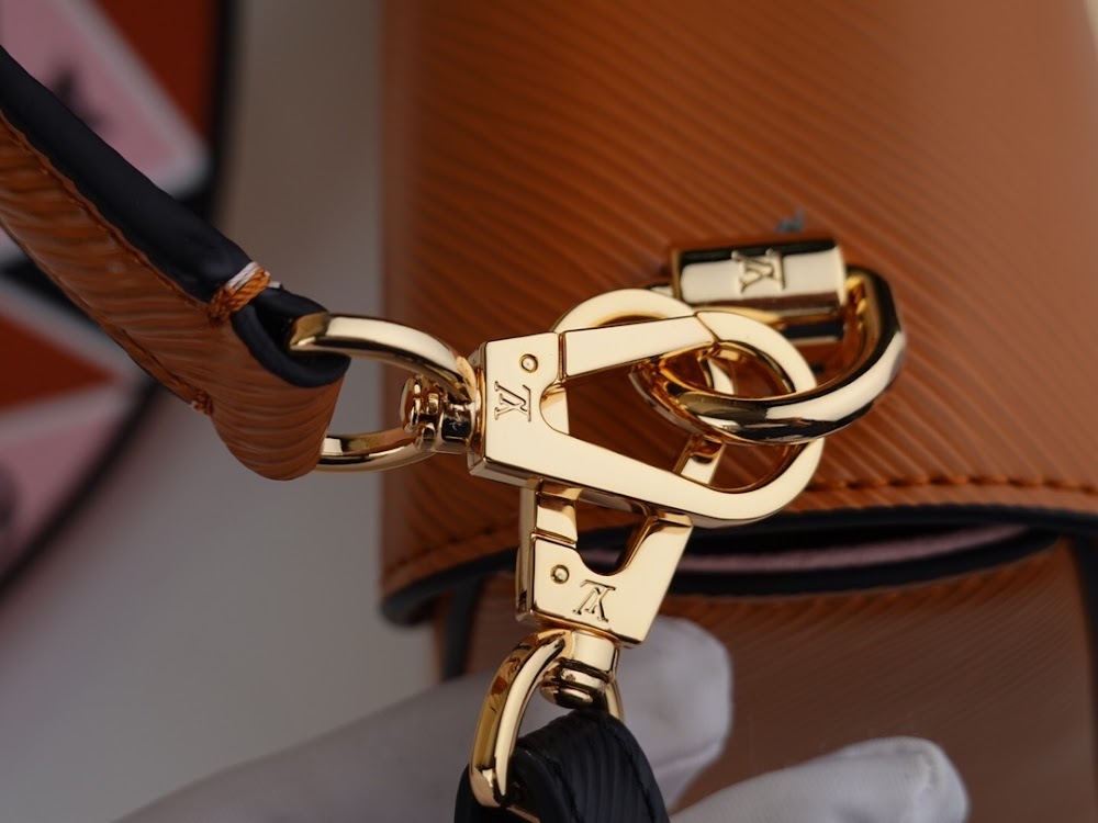 Anum Bags ln Luxury Bag --60441