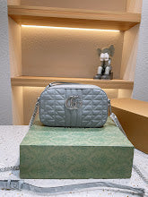 new-designer-premium-bags-nm8696