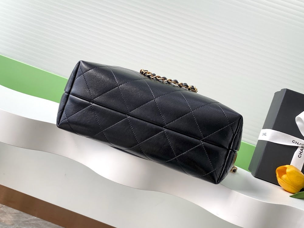 new-luxury-designer-bags-nm9813