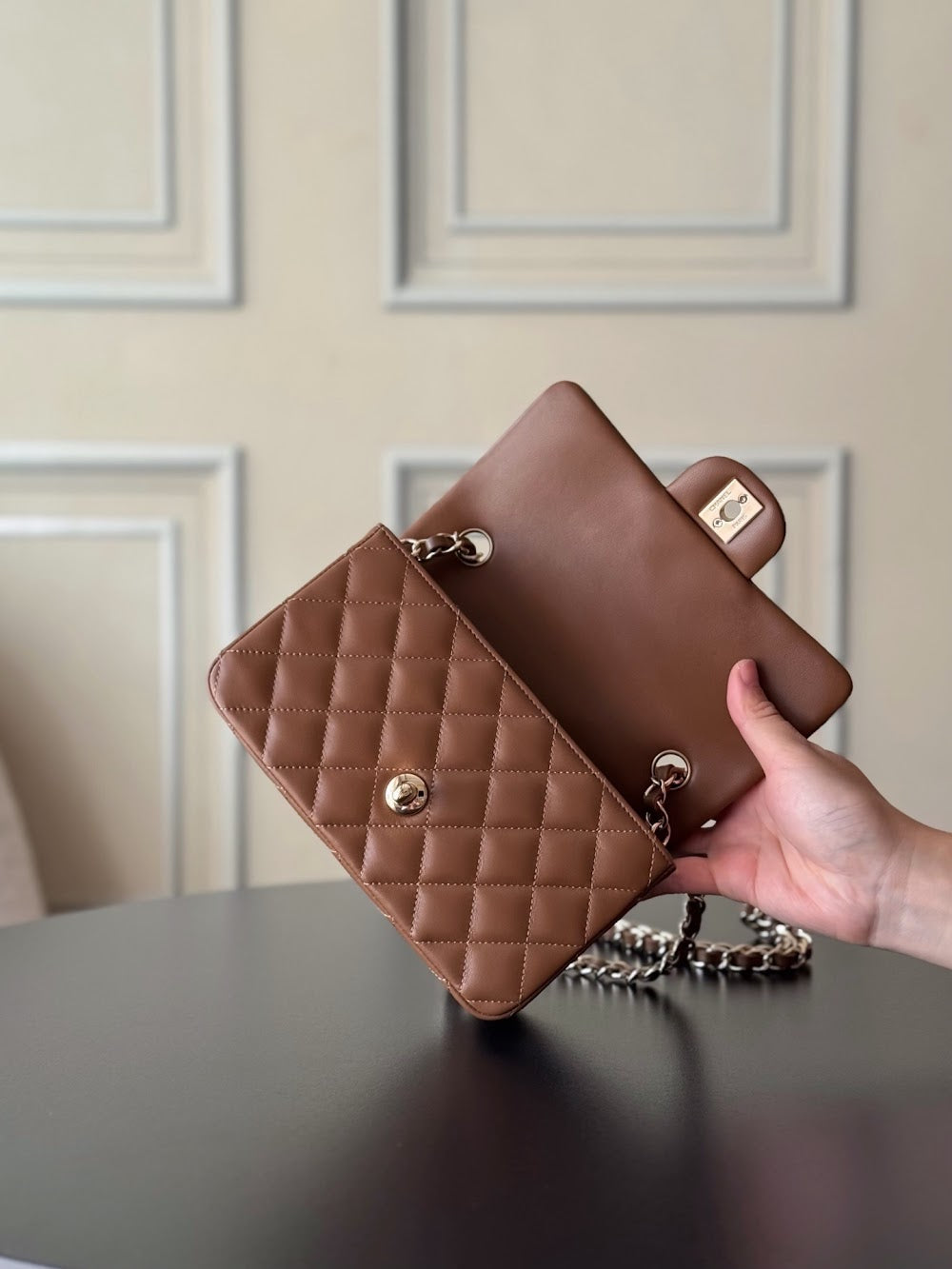 Anum Bags CHn Luxury Bag --112976