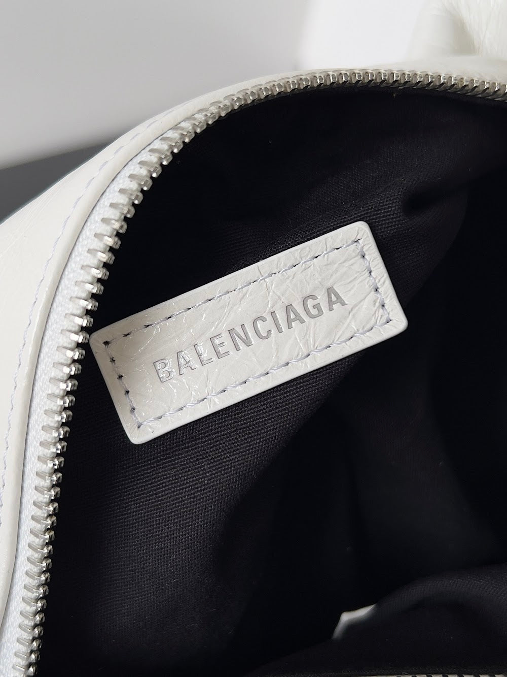 Ezyycart Bags Balenciaga Luxury Bag --111727