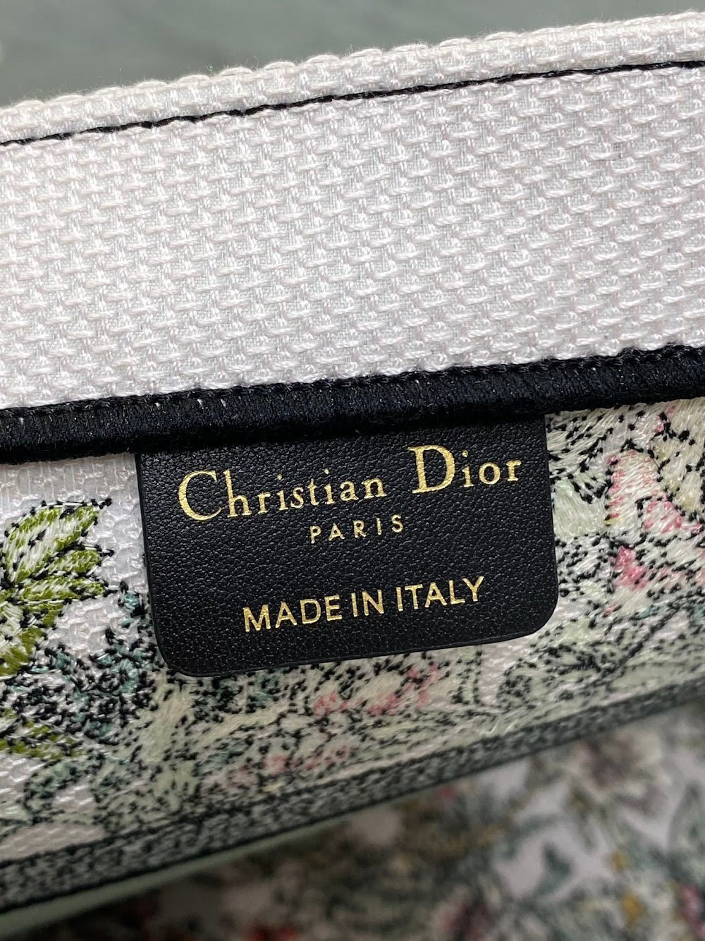 new-designer-premium-bags-nm16598