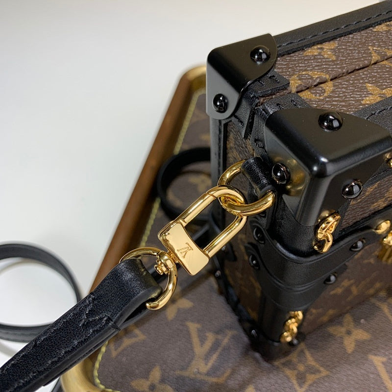 Anum Bags ln Luxury Bag --57136