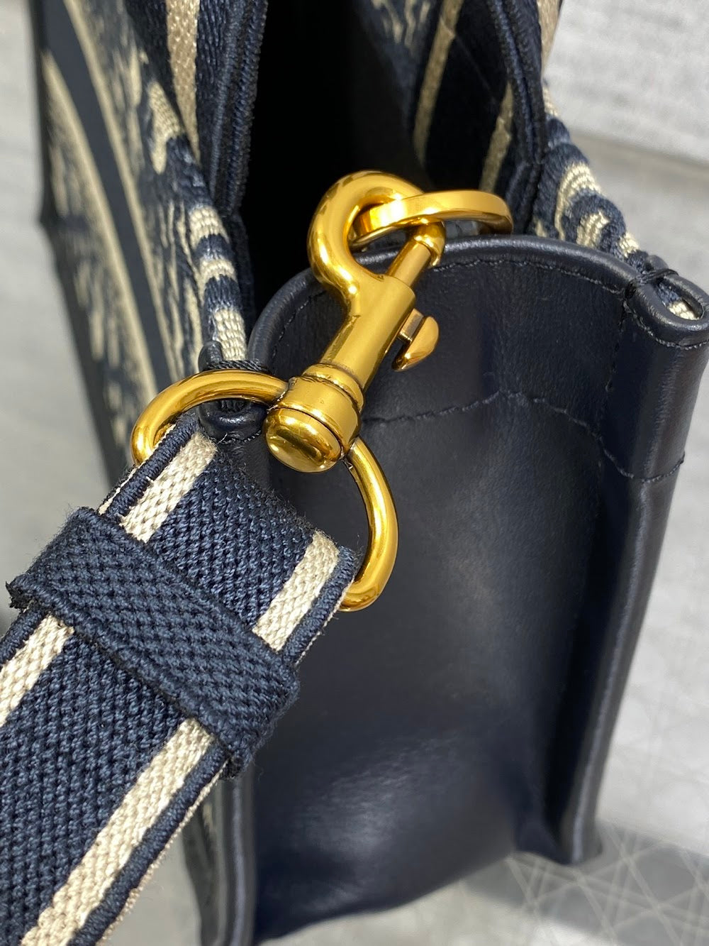 new-designer-premium-bags-nm15899