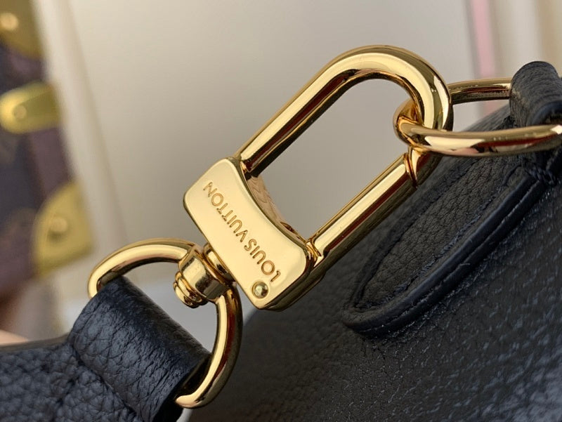 Anum Bags ln Luxury Bag --58856