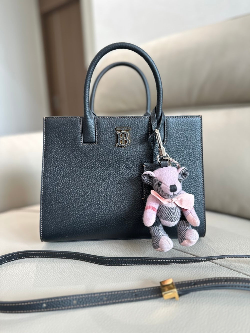 Ezyycart Bags Burberryn Luxury Bag --91704
