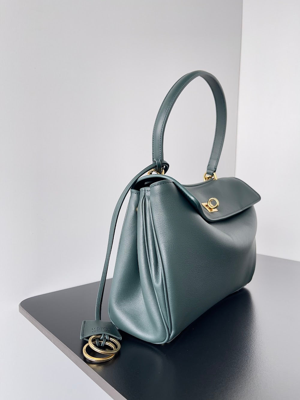 Ezyycart Bags Balenciaga Luxury Bag --110828